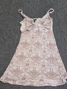 (#1C) Floral Lace-Trim Slip Dress in Cream & Taupe